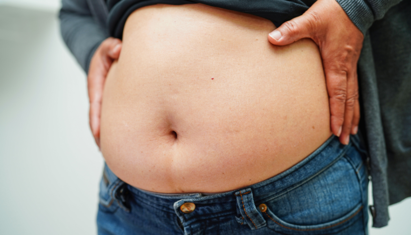 Instant Bloating - Image of Man with Bloated Stomach